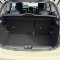 ミニ クーパーD 3ドア 純正ナビ　バックカメラ　ETCのサムネイル