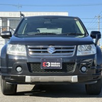 エスクード 5ドア2.4ヘリーハンセン リミテッド 4WD ヒーター付レザーシート　ETC　サンルーフのサムネイル