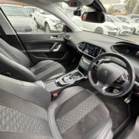 プジョー308 5ドア ロードトリップ ブルーHDi Dターボ バックカメラ　ETC　ドラレコ　スマートキー　ディーゼルのサムネイル