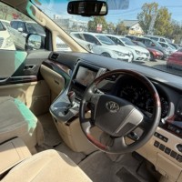 アルファード 2.4 240G 4WD プレミア社1年保証付き両側パワースライドドア　バックカメラ　ETC　パワーシート　スマートキのサムネイル