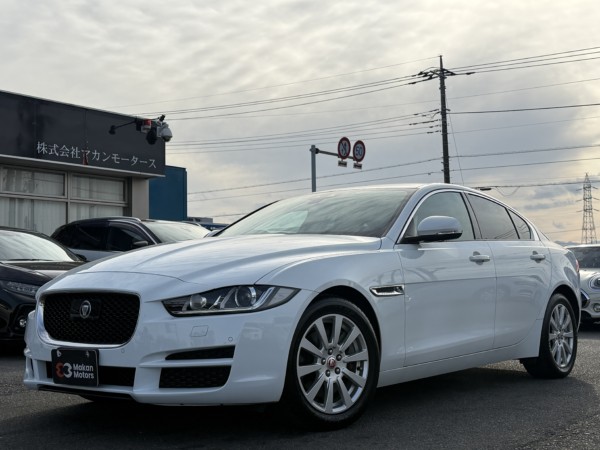 ジャガーXE SE2.0L P200 バックカメラ　ETC　ドラレコ パワーシート　ナビ　TV　スマートキー