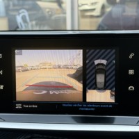 プジョー208 5ドア アリュール バックカメラ　ETC　スマートキー　ディスプレイオーディオのサムネイル