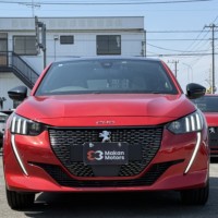 プジョー208 5ドア GT バックカメラ　シートヒーター　ETCのサムネイル