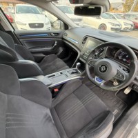 ルノー メガーヌ GT バックカメラ　ETC　シートヒータースマートキーのサムネイル