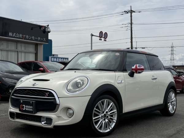 ミニ クーパーS 3ドア 6速MTターボ　ETC　純正ナビ　スマートキー