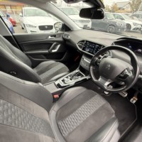 プジョー308 5ドア ロードトリップ ブルーHDi Dターボ オートクルーズコントロール　純正ディスプレイオーディオ　バックカメラ　ETC　ディーゼルターボのサムネイル