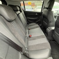 プジョー308 5ドア ロードトリップ ブルーHDi Dターボ オートクルーズコントロール　純正ディスプレイオーディオ　バックカメラ　ETC　ディーゼルターボのサムネイル