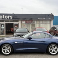 BMW　Z4 sドライブ35i ヒーター付パワーレザーシート　ETC　ナビ　TVのサムネイル
