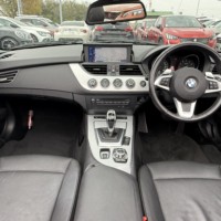 BMW　Z4 sドライブ35i ヒーター付パワーレザーシート　ETC　ナビ　TVのサムネイル