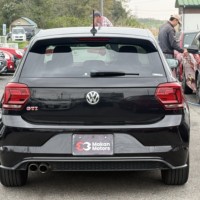 VWポロ 5ドアGTI 禁煙車　純正ナビ　地デジTV　バックカメラ　ETC　スマートキー　デジタルコックピット　オートクルーズコントロールのサムネイル