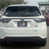 ハリアー 2.5ハイブリッドE-Fourグランド 4WD 全国対応プラチナ2年保証付　バックカメラ　ETC　ナビ　TV　スマートキー　ワンオーナーのサムネイル