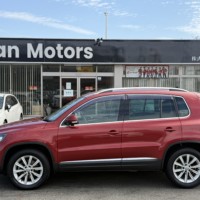 VWティグアン スポーツ&スタイル 4WD ナビ　地デジTV　ETC　バックカメラ　ドラレコのサムネイル
