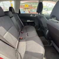 フォレスター 2.0XS 4WD ヒーター付パワーシート　サンルーフ　ETC　バックカメラ　プッシュスタートのサムネイル