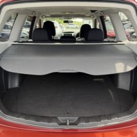 フォレスター 2.0XS 4WD ヒーター付パワーシート　サンルーフ　ETC　バックカメラ　プッシュスタートのサムネイル