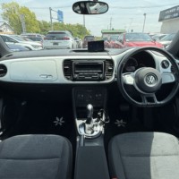 VWザ・ビートル デザイン 禁煙車　オートクルーズコントロール　ETC　純正AWのサムネイル