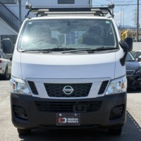 NV350キャラバン 5ドアバン2.0DX EブレーキPKGロング プレミア社1年保証付　ETC　ナビ　AWスタッドレスタイヤ付のサムネイル
