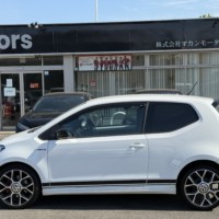 VW up! 3ドアGTI 6速MTターボ　シートヒーター　バックカメラのサムネイル