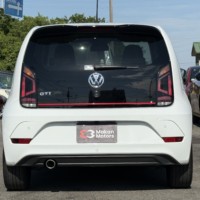 VW up! 3ドアGTI 6速MTターボ　シートヒーター　バックカメラのサムネイル