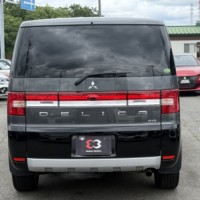 デリカD:5 2.2DT Dパワーパッケージ 4WD プレミア社1年保証付　バックカメラ　ETC　両側パワースライドドア　ナビ　TV　ディーゼルのサムネイル