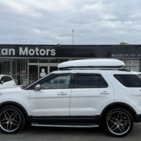 フォードエクスプローラー リミテッド 4WD 全シートヒーター＆エアコン付レザーシート　サンルーフ　バックカメラ　ETC　左ハンドルのサムネイル