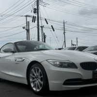 BMW　Z4 sドライブ20iハイライン ETC　レッドレザー電動シート　スマートキー　ナビのサムネイル