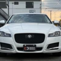ジャガーXF プレステージ2.0L D180 禁煙車　純正ナビ　地デジTV　バックカメラ　電動レザーシート　ETC　スマートキー　ディーゼルターボのサムネイル